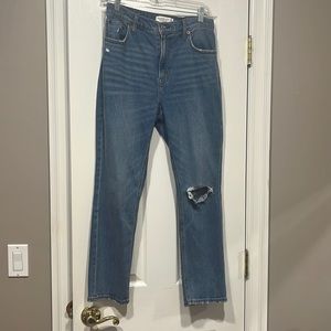 Abercrombie The 90’s Slim Straight Ultra High rise size 6 /28 extra short